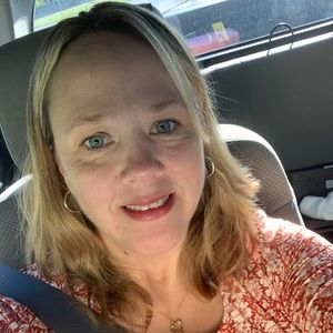 Meet your Posher, Raeann